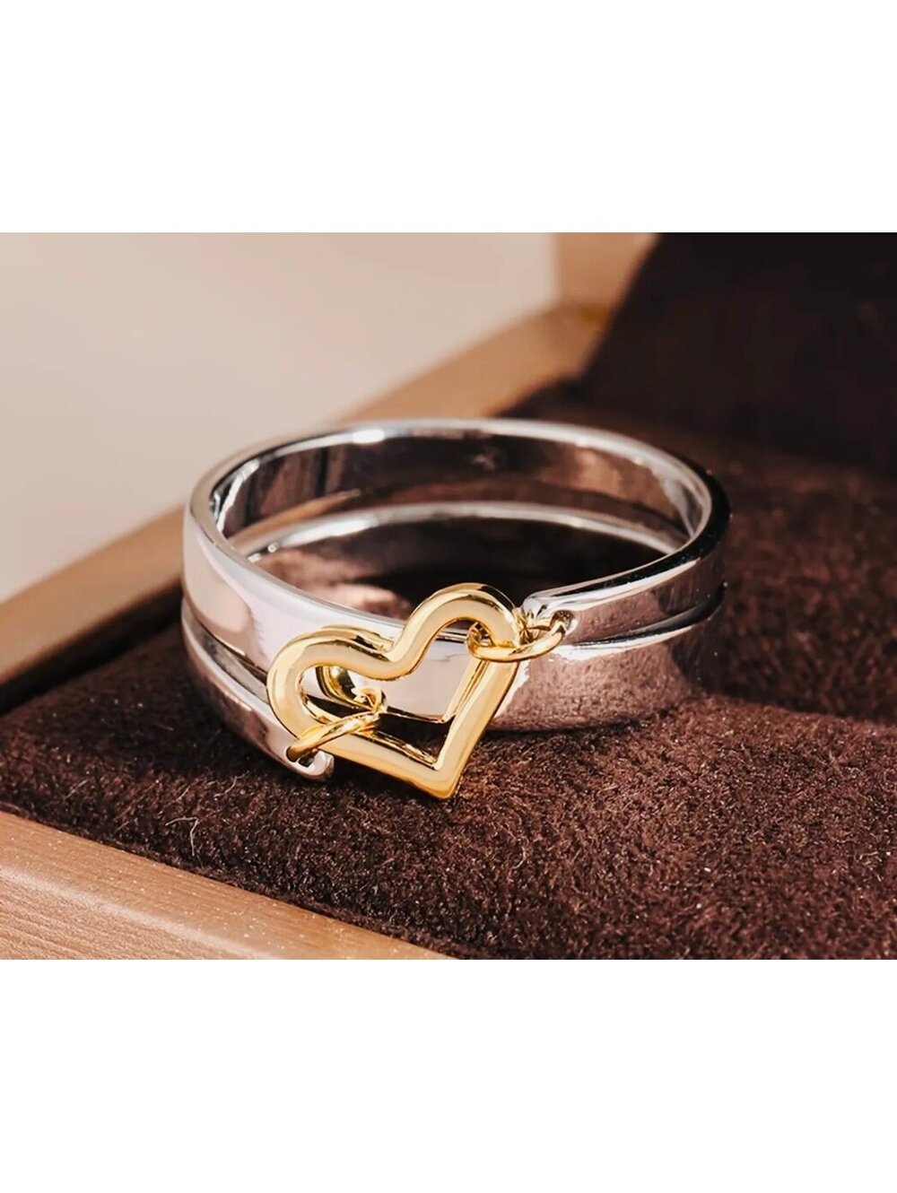 New - Unique Retro Style - Two-Tone - Open Heart Ring - Size 8